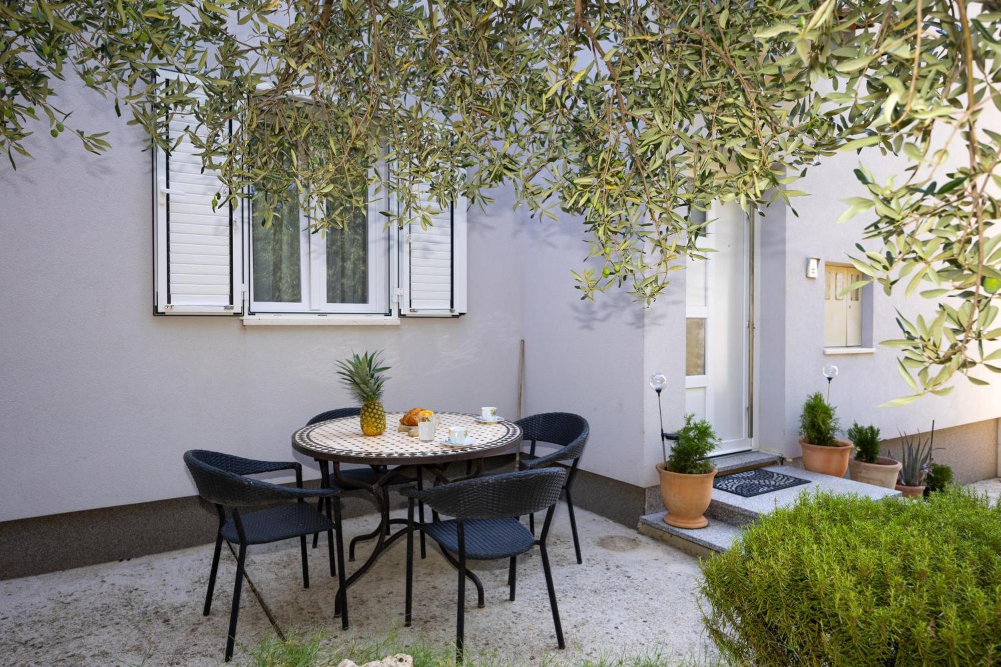Kaštela Casa Felice Apartments-Holiday Home מראה חיצוני תמונה