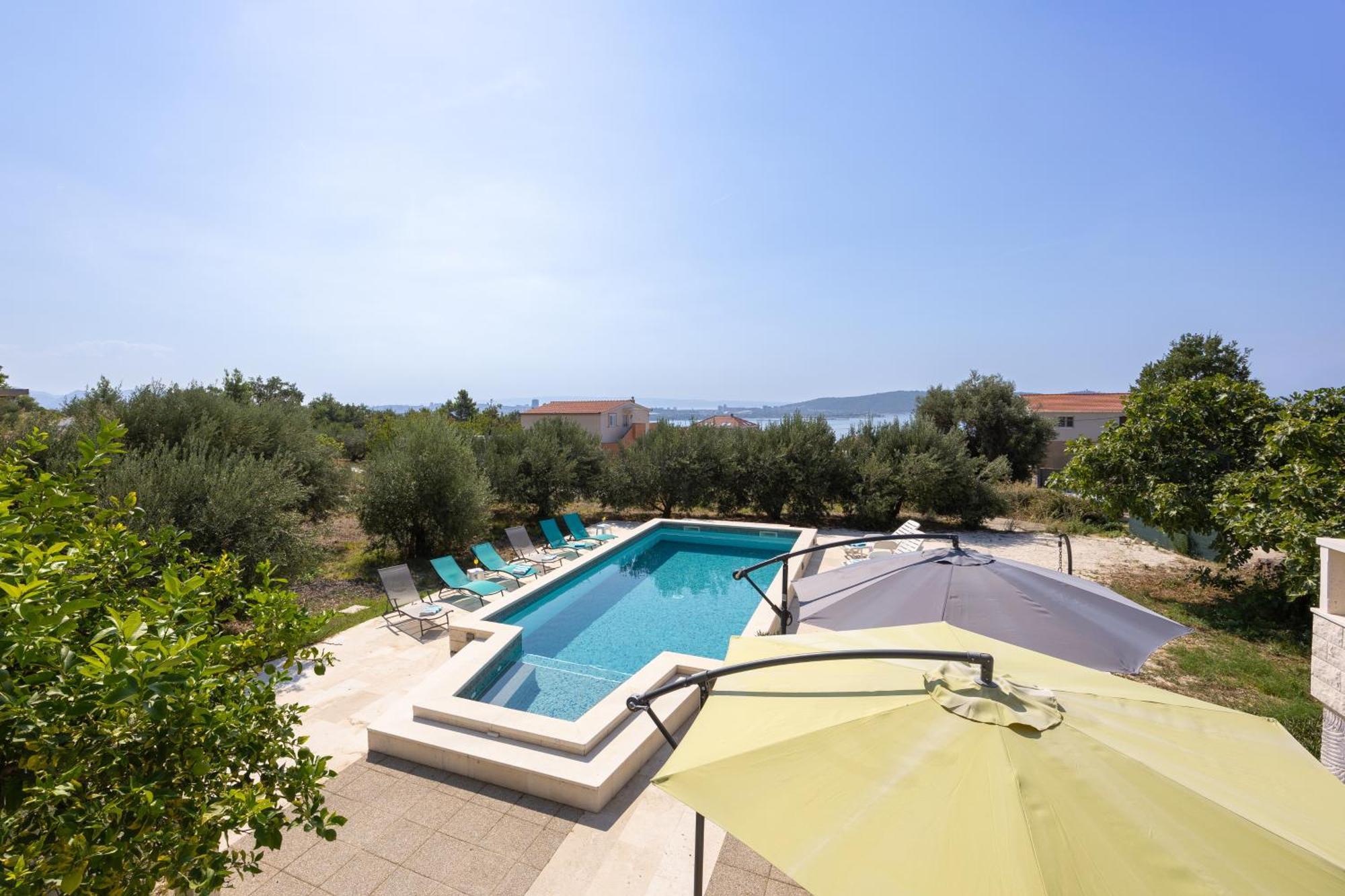 Kaštela Casa Felice Apartments-Holiday Home מראה חיצוני תמונה